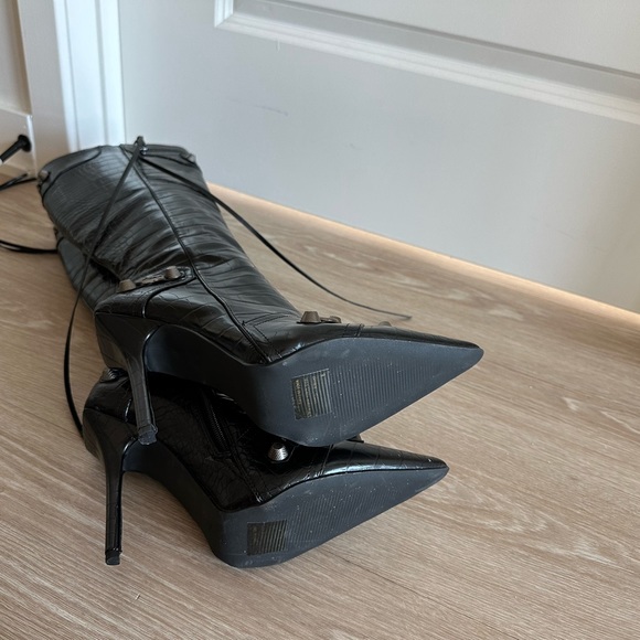 Black Leather Boots - Picture 4 of 5